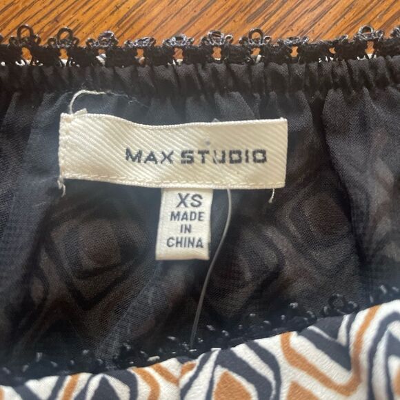 Max Studio Black and Cream A-Line Skirt - Picture 7 of 8